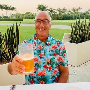 Meet your Posher, Bruce